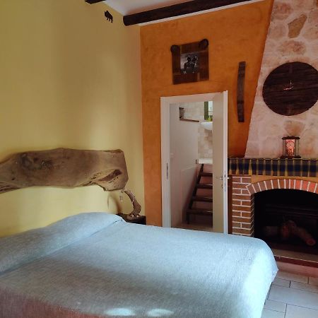 Art Rooms Joyful People Alberobello Bagian luar foto