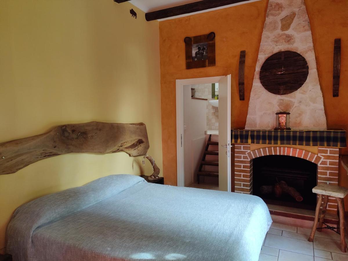 Art Rooms Joyful People Alberobello Bagian luar foto